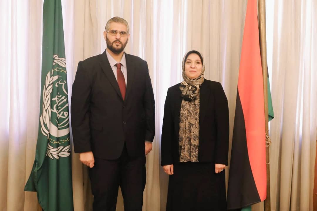 السفير في جامعة الدول العربية